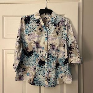 Chico's Women's Floral 3/4 Sleeve Button-Up Shirt Size 1 Multicolor